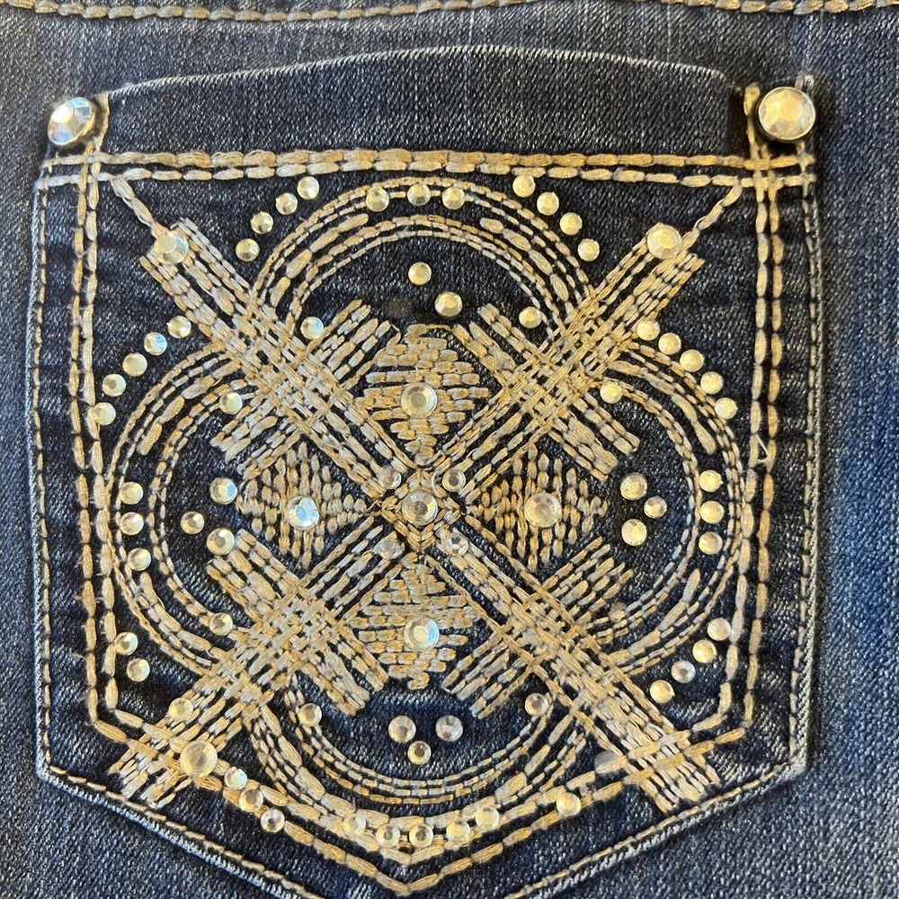 Womens size 12 flare Jeans Decorative pocket denim Nine West 12/31 #185